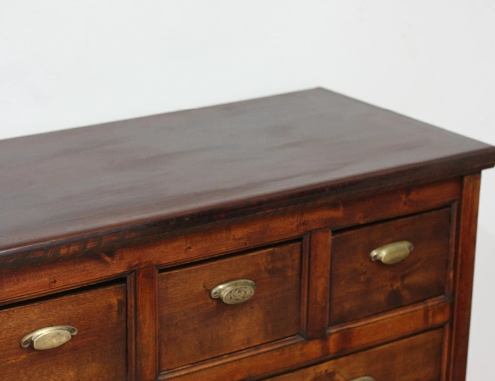 Реставрация старинного комода