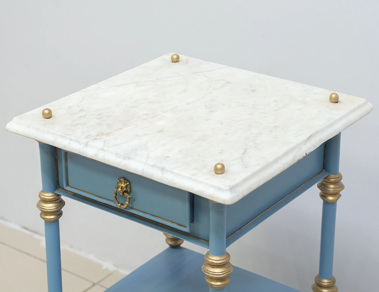 Реставрация металлической тумбы с мрамором