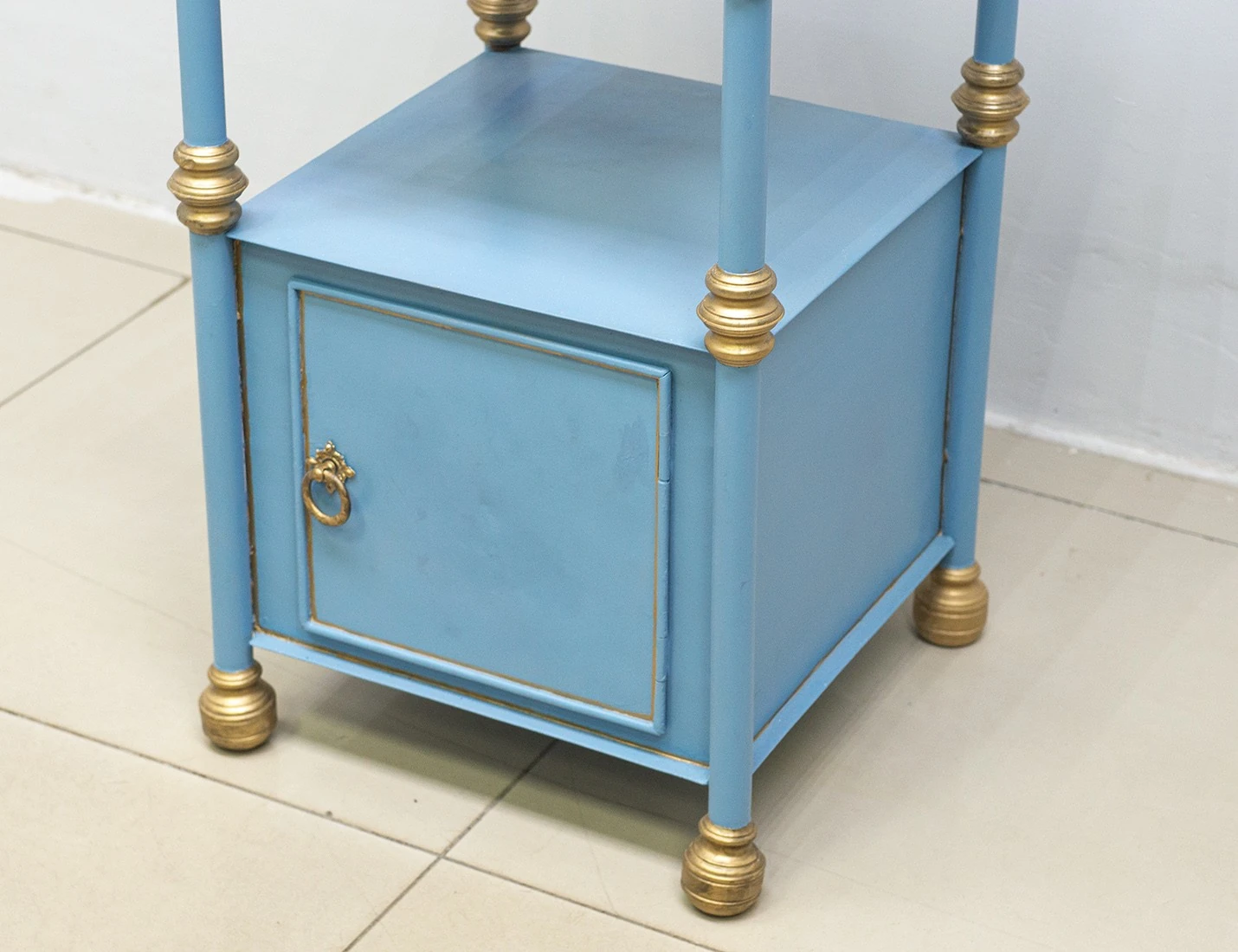 Реставрация металлической тумбы с мрамором