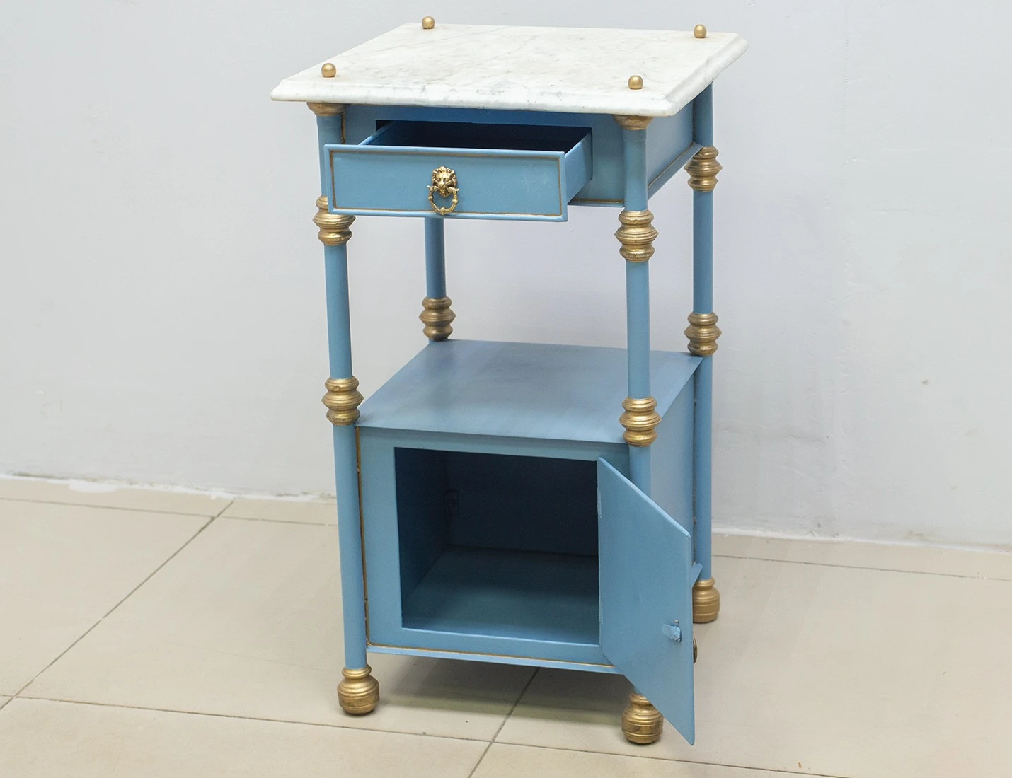 Реставрация металлической тумбы с мрамором