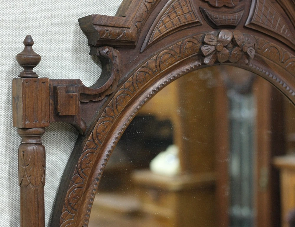 Реставрация небольшого старинного зеркала