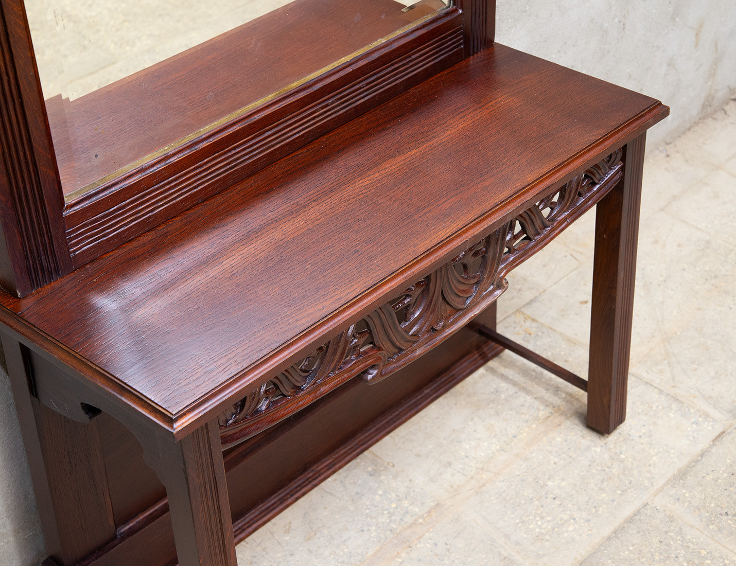 Реставрация простеночного зеркала в стиле модерн