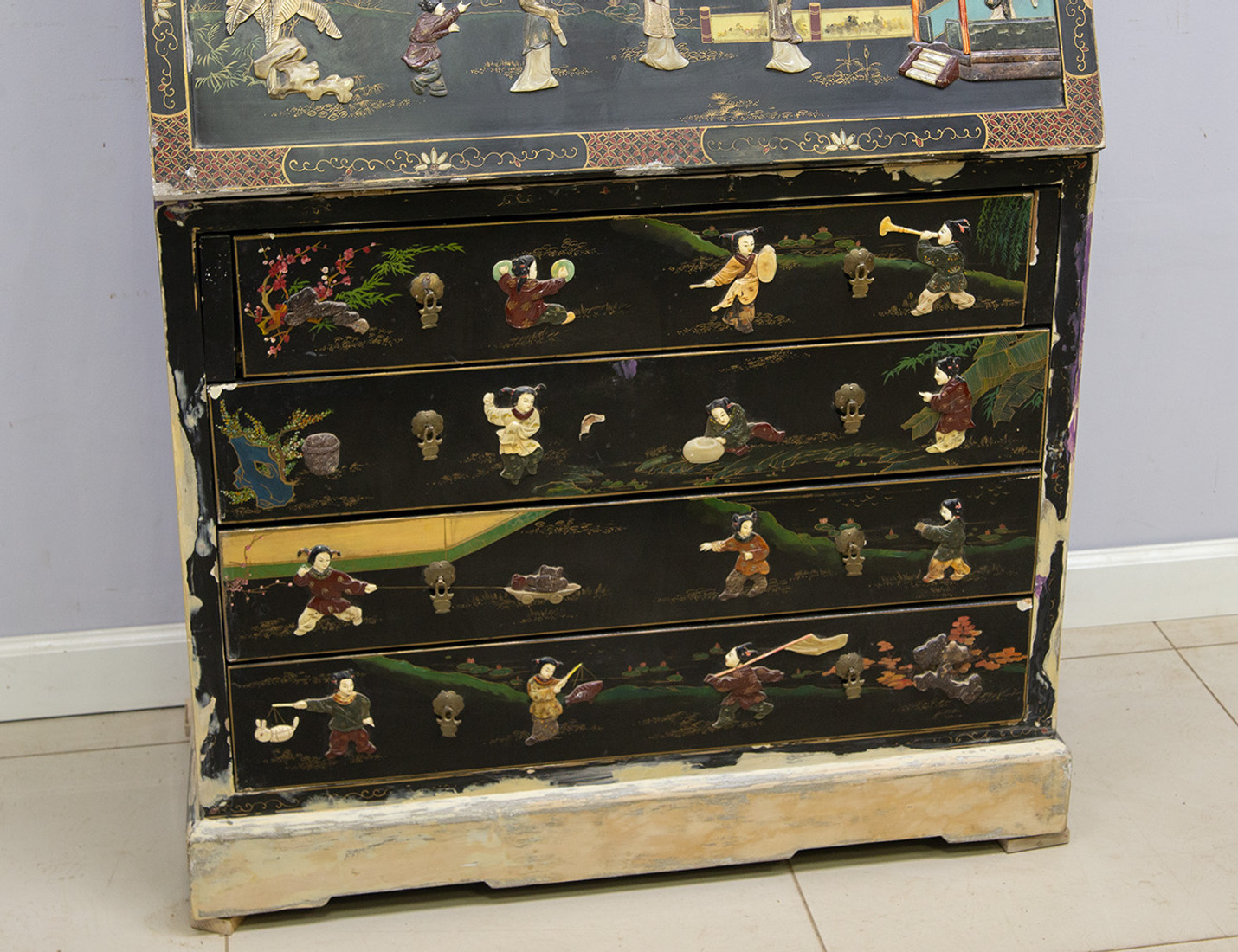 Реставрация бюро в стиле шинуазри