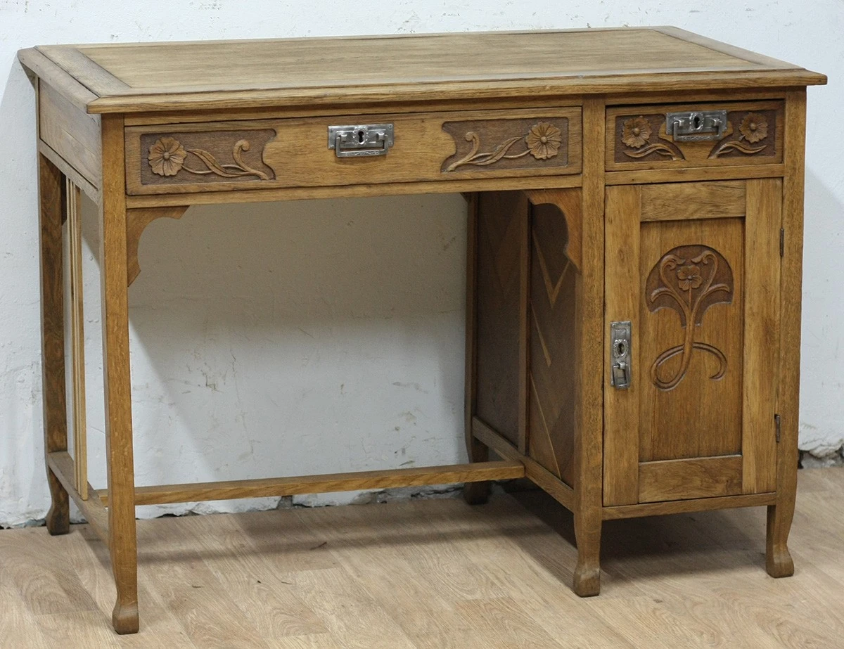 Реставрация дубового письменного стола модерн