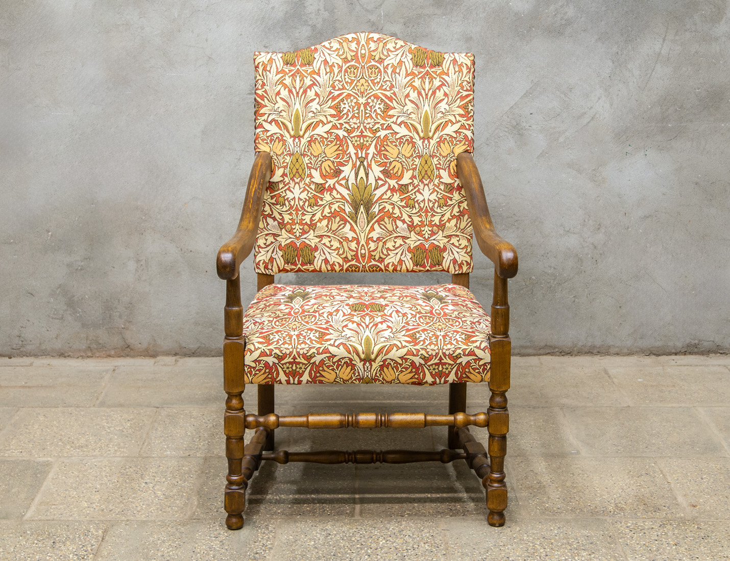 Реставрация старинного кресла