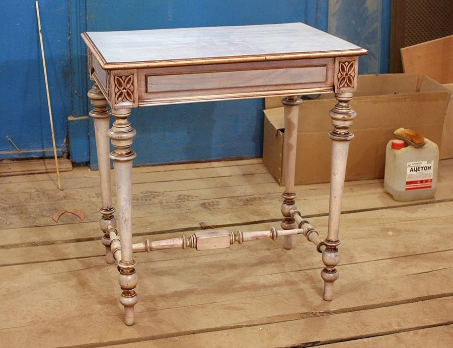 Реставрация столика для рукоделия