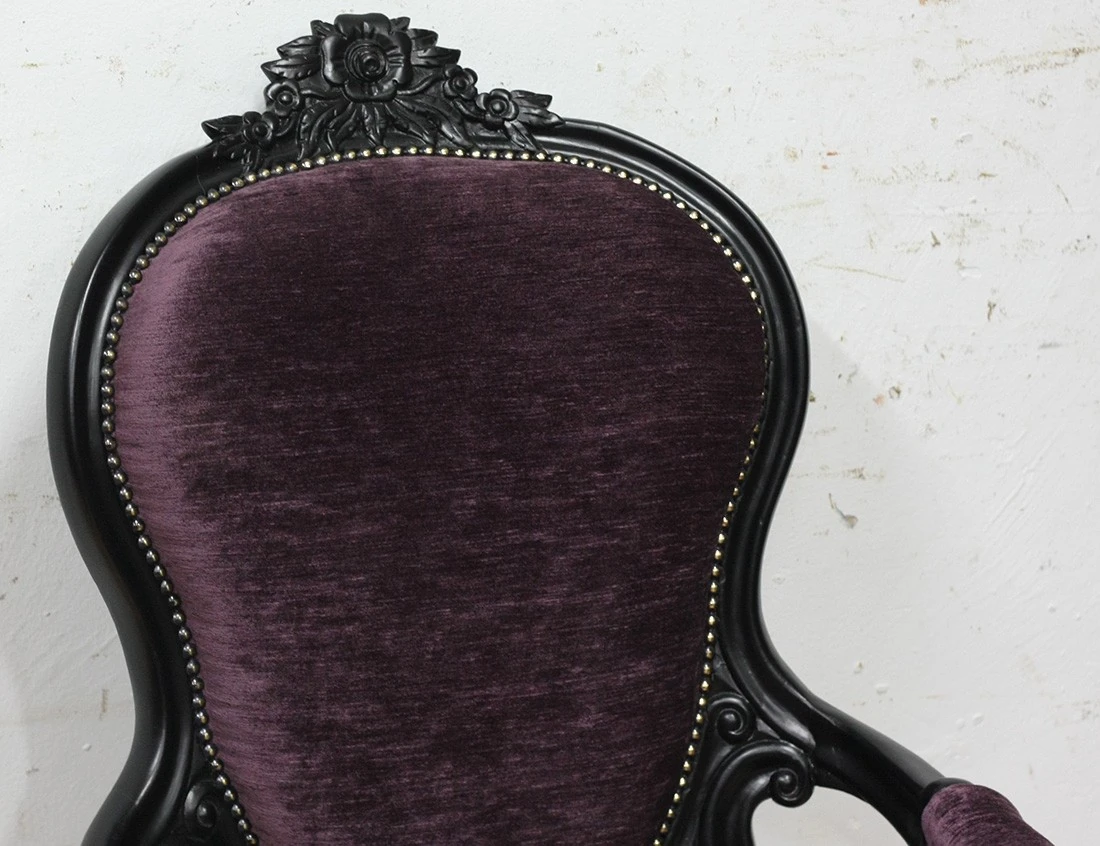 Реставрация антикварного кресла