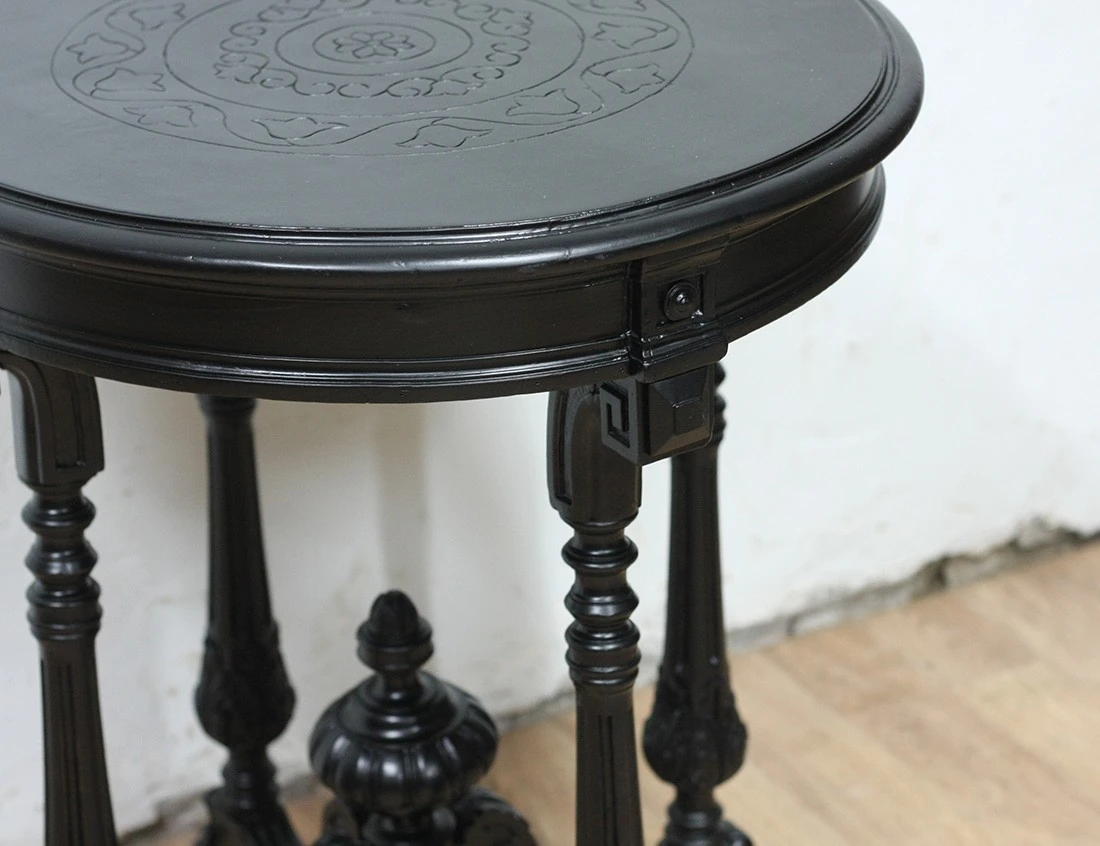 Реставрация антикварного круглого столика