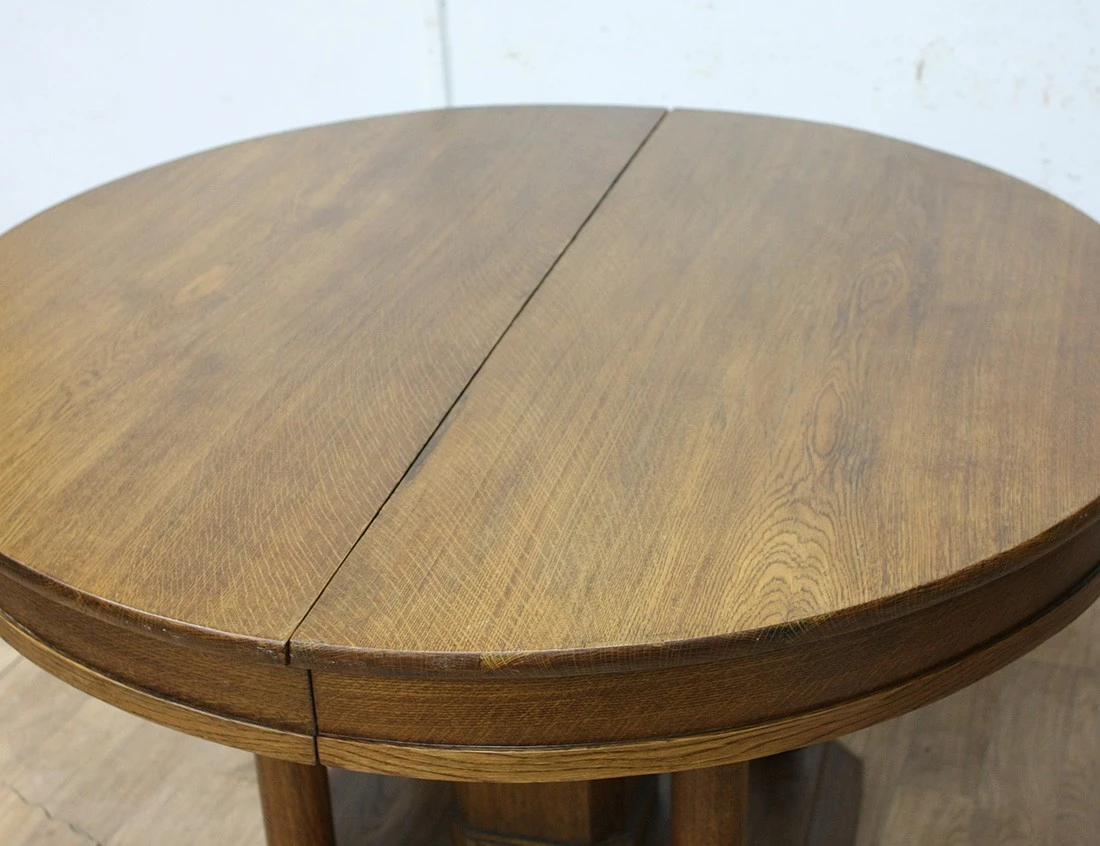 Реставрация старинного круглого стола