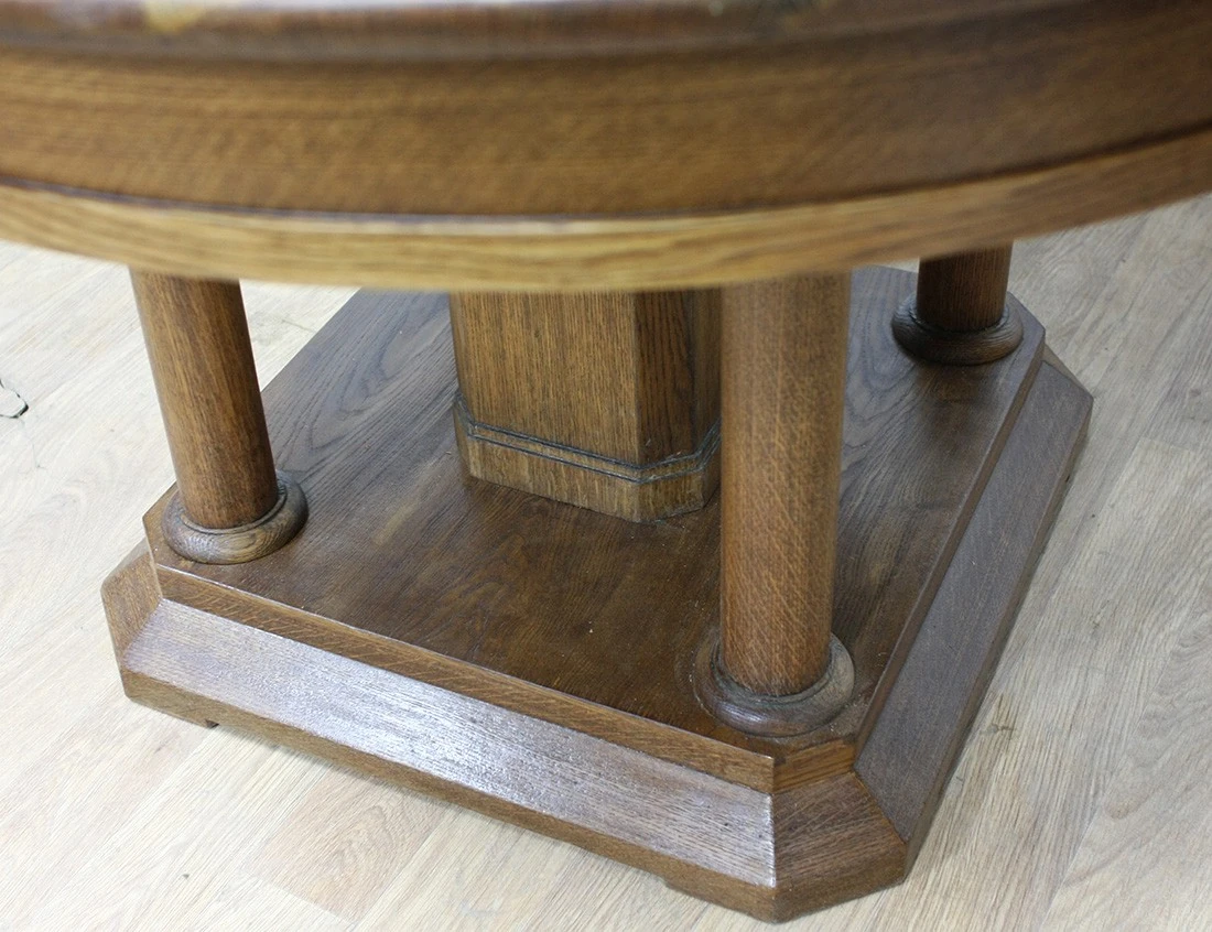 Реставрация старинного круглого стола