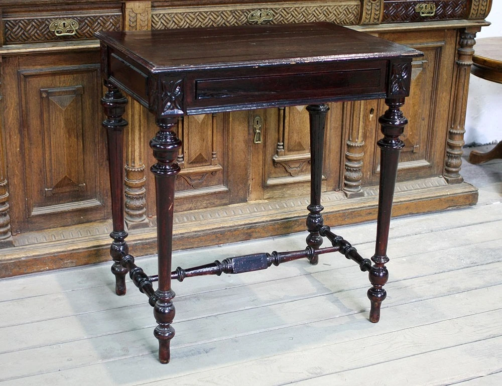 Реставрация столика для рукоделия