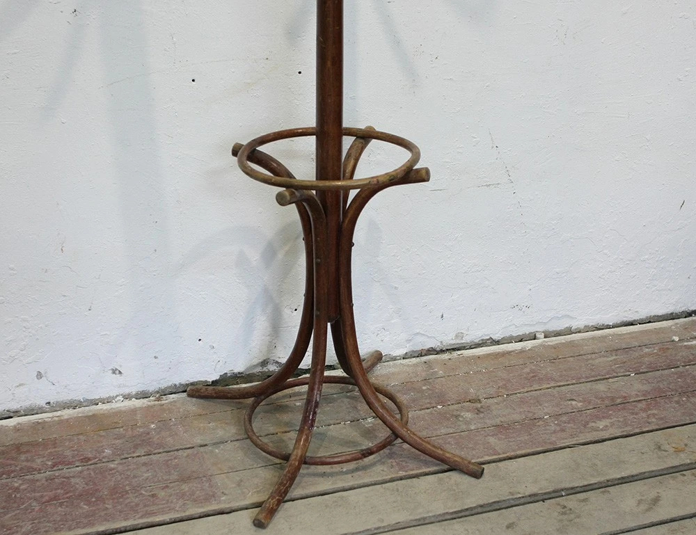 Реставрация старинной венской вешалки