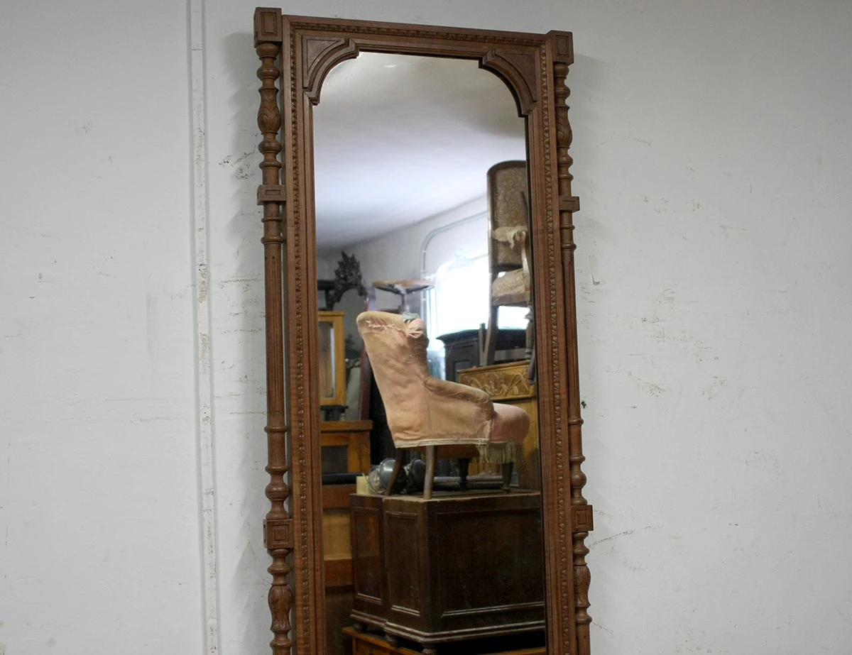 Реставрация простеночного зеркала 19 века