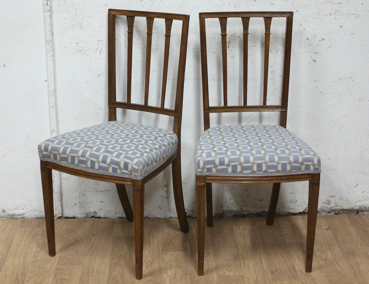 Реставрация пары дубовых стульев