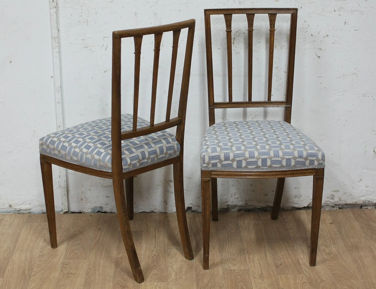 Реставрация пары дубовых стульев