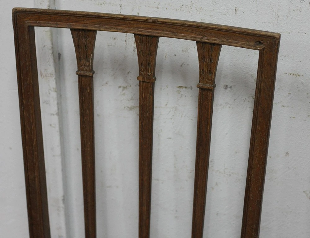 Реставрация пары дубовых стульев