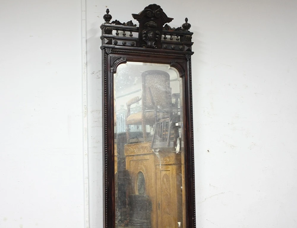 Реставрация орехового простеночного зеркала