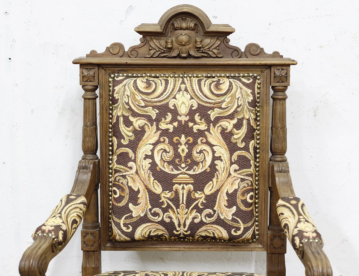 Реставрация кресла 19 века