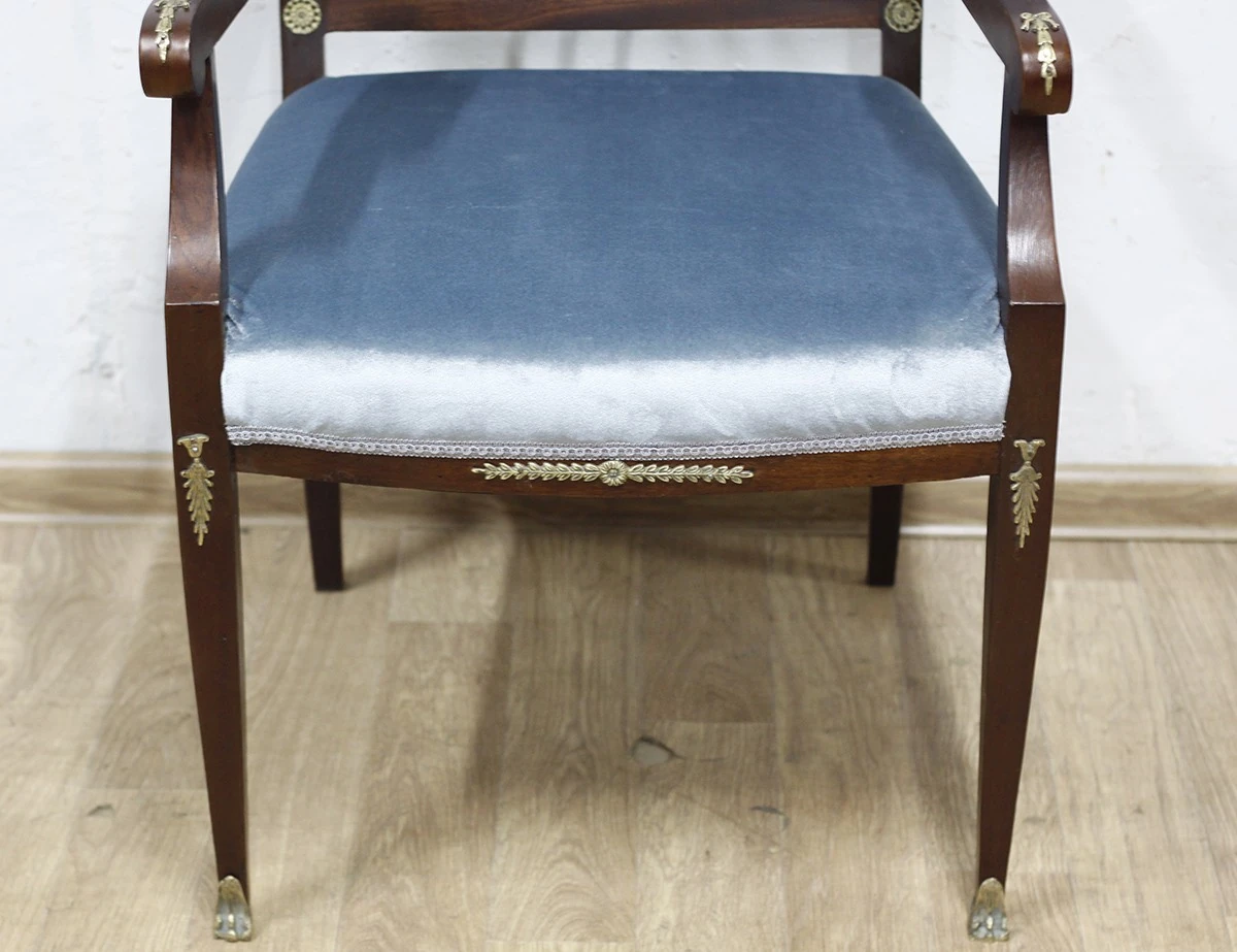 Реставрация антикварного кресла