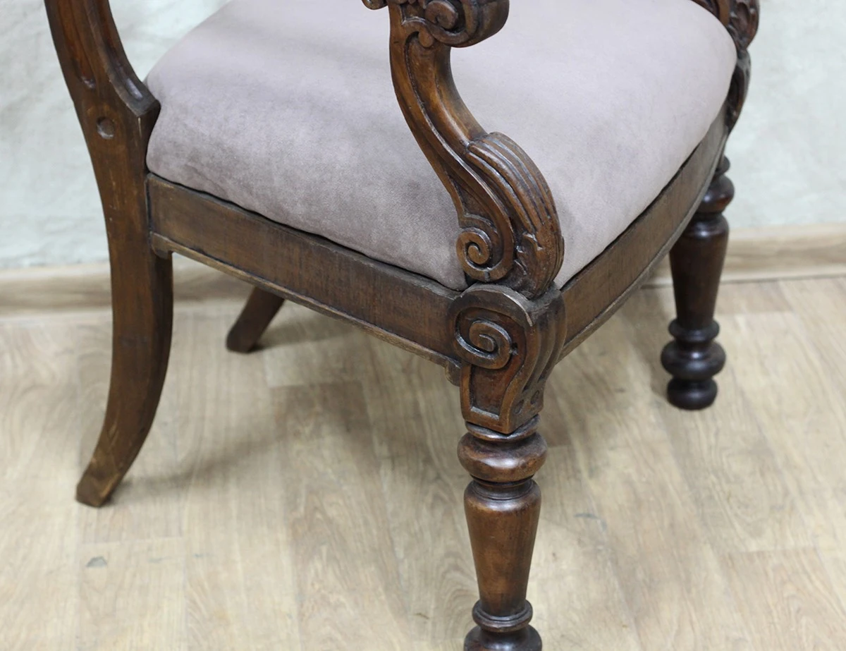 Реставрация кресла красного дерева