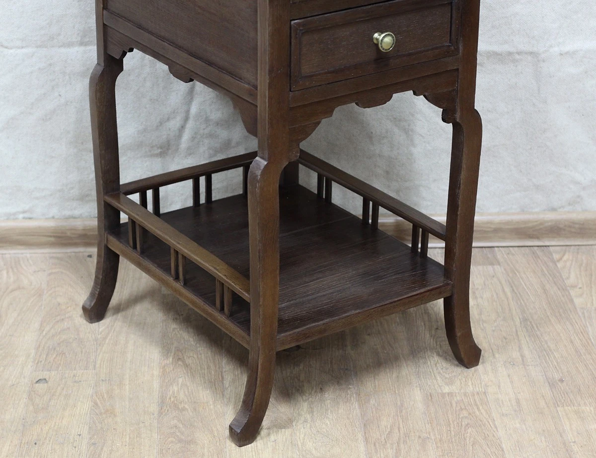 Реставрация дубового самоварного столика