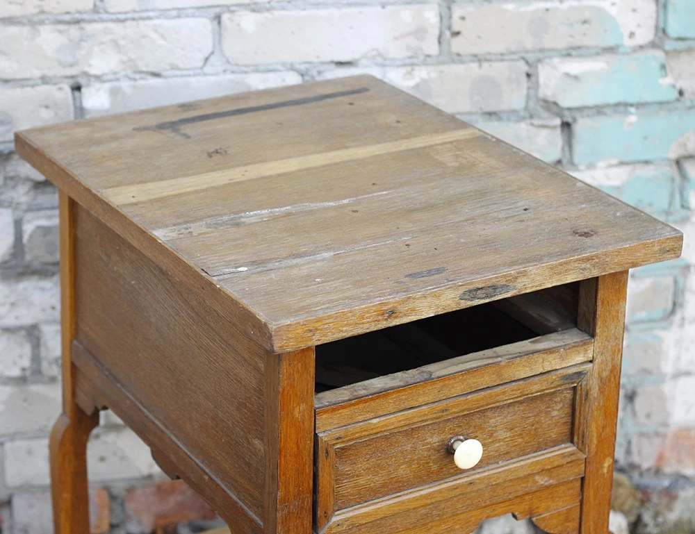 Реставрация дубового самоварного столика