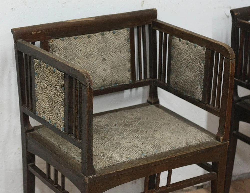 Реставрация пары кресел модерн