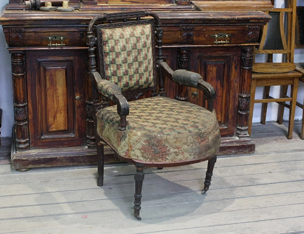 Реставрация старинного кресла