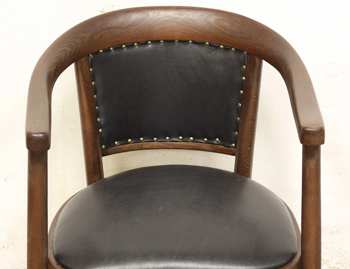 Реставрация старинного кабинетного кресла