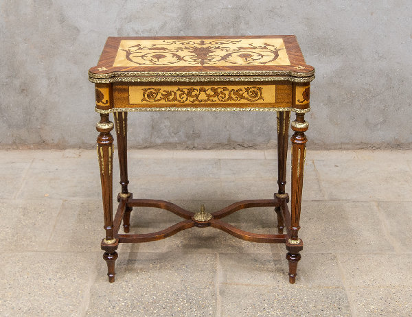 Реставрация ломберного стола с маркетки