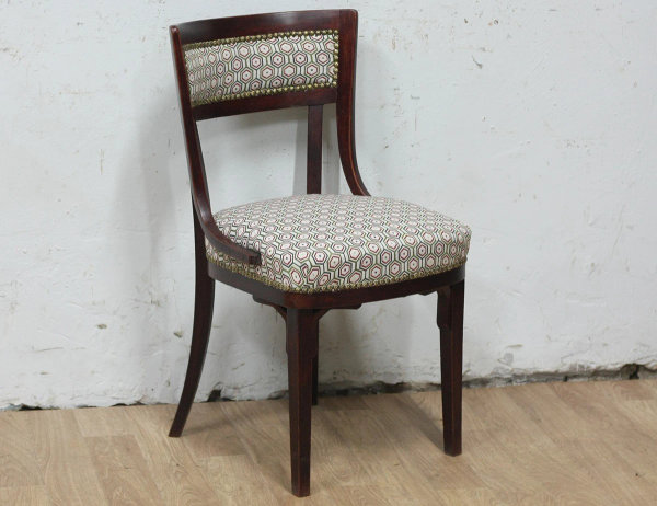 Реставрация антикварного стула