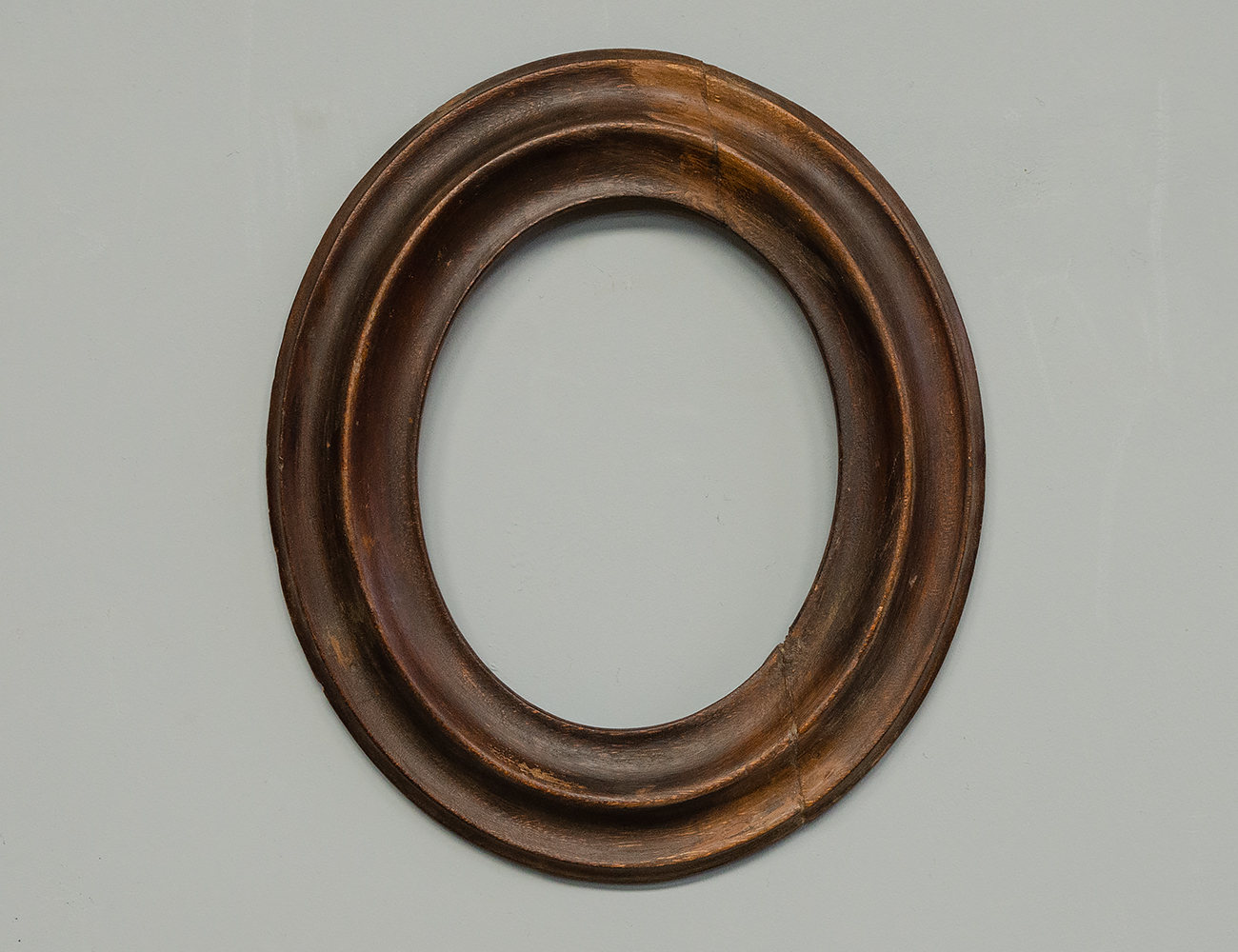 Старинная овальная рама