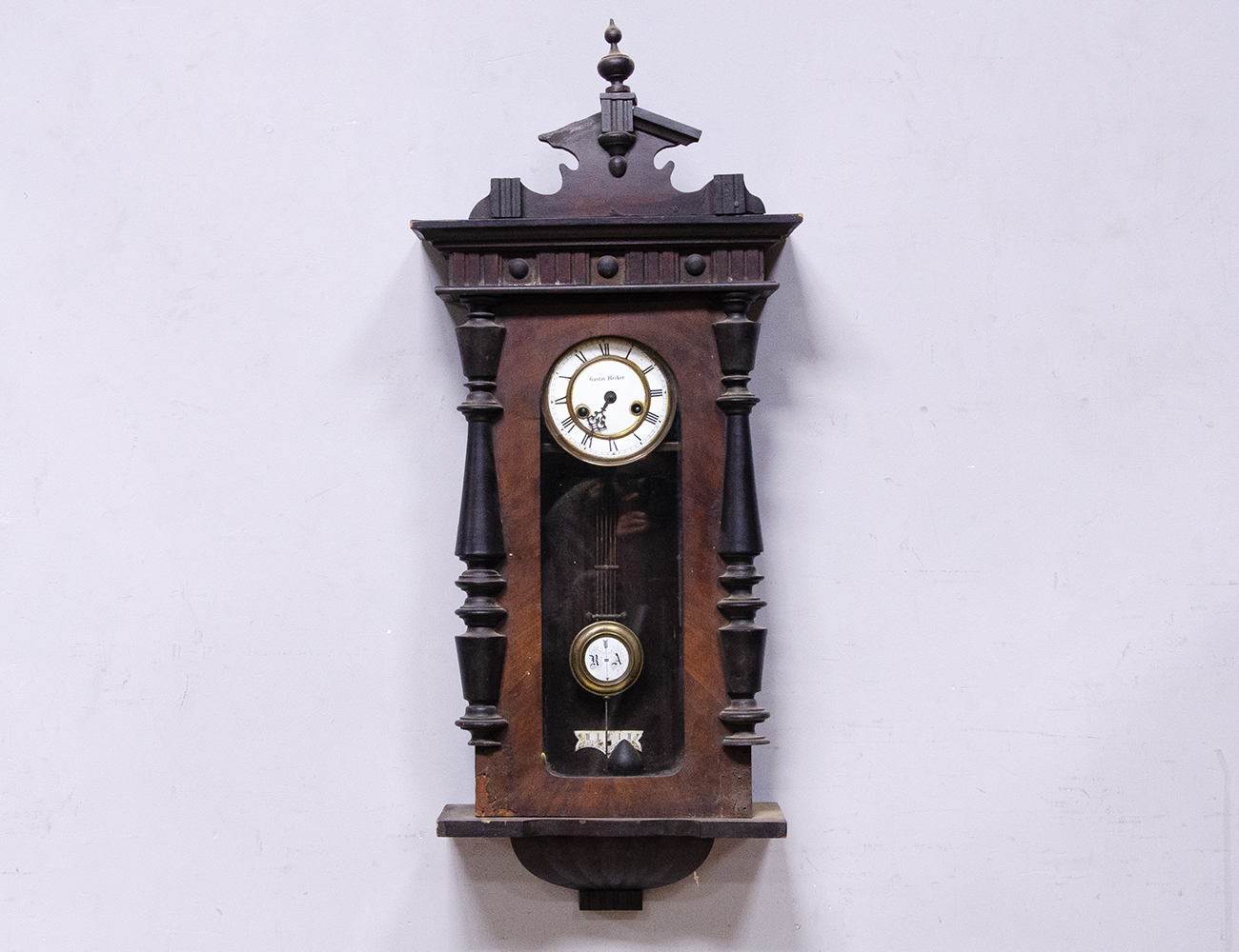 Старинные часы Густав Беккер