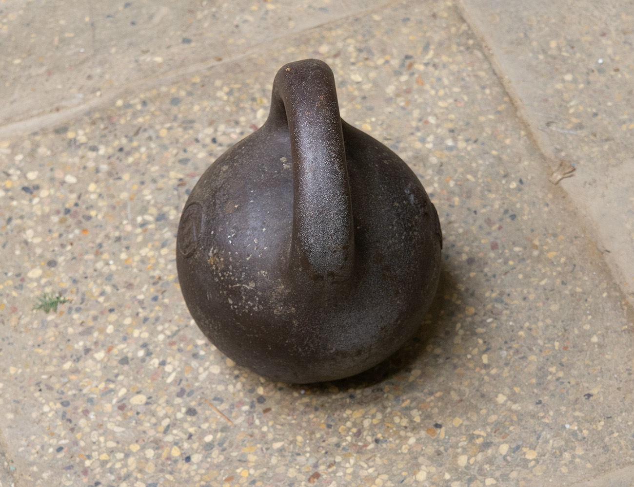 Старинная пудовая гиря