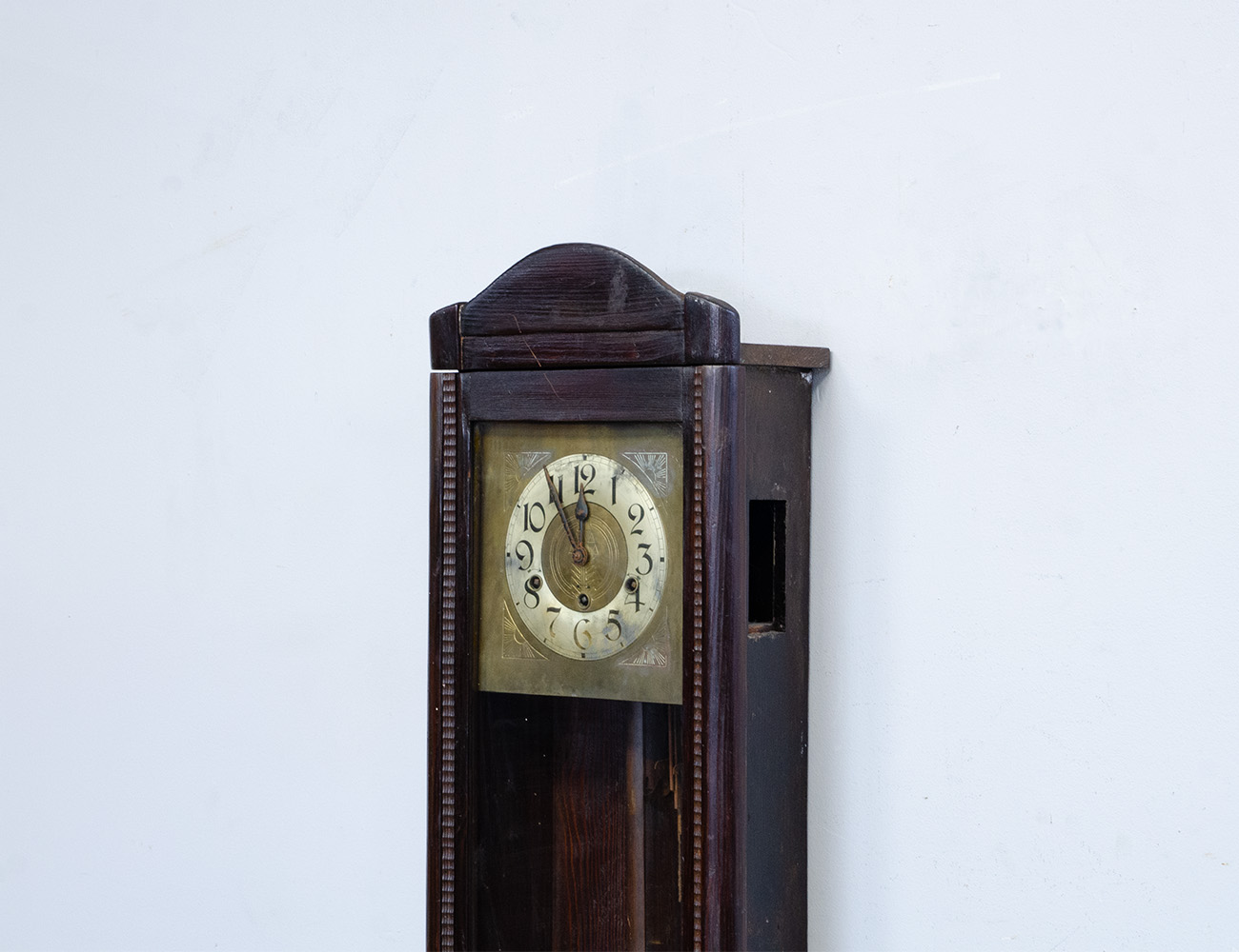 Старинные настенные часы