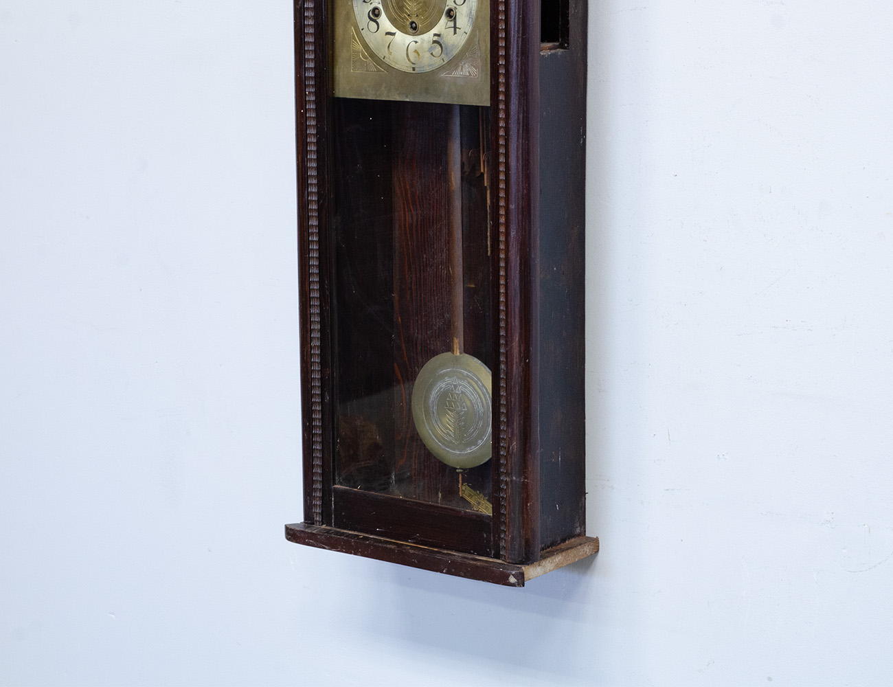 Старинные настенные часы