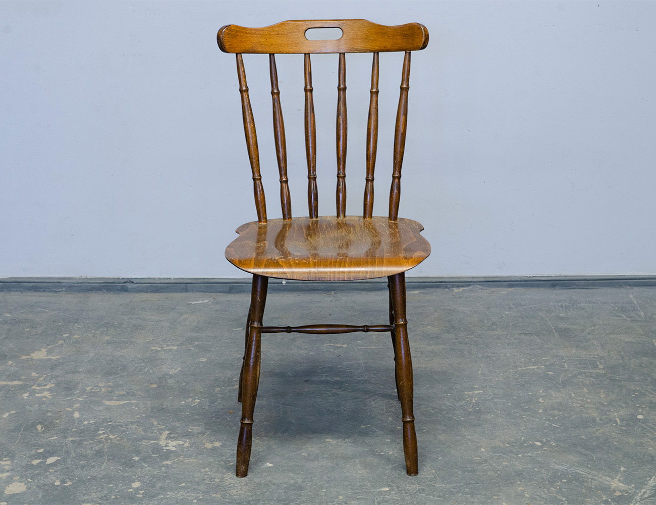 Старинный стул