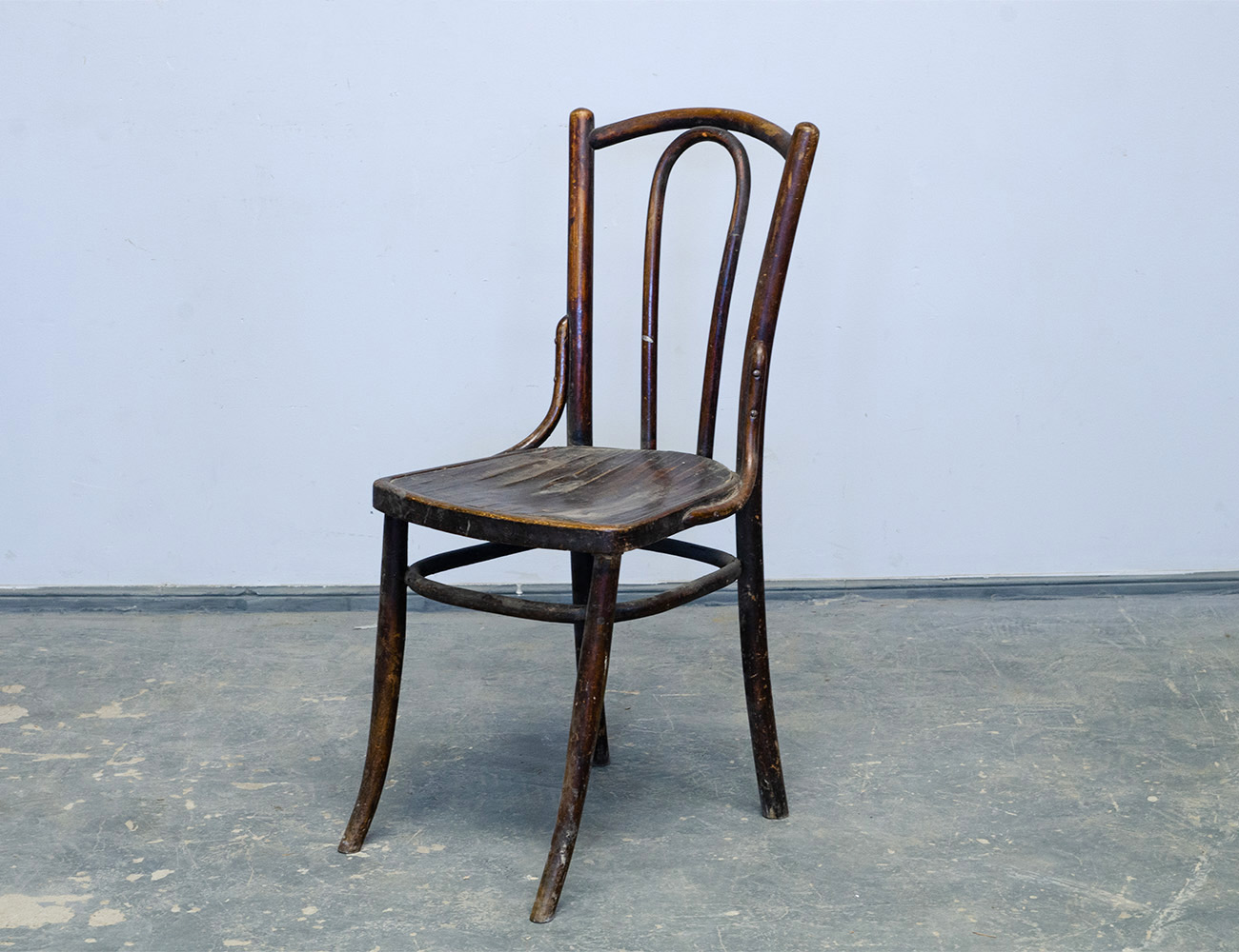 Стул №98 фирмы Конъ