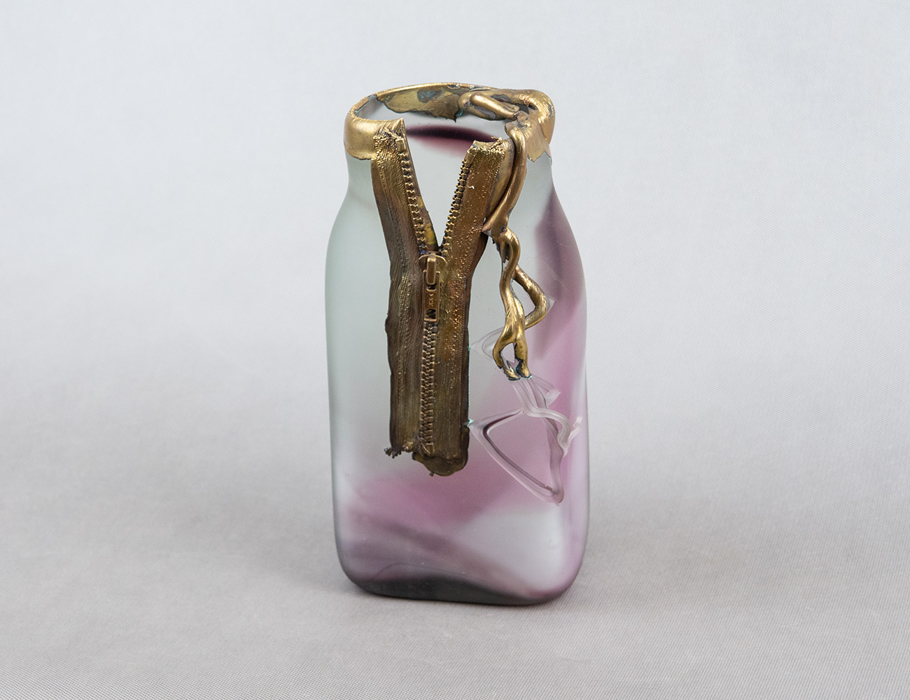 Старинная декоративная ваза