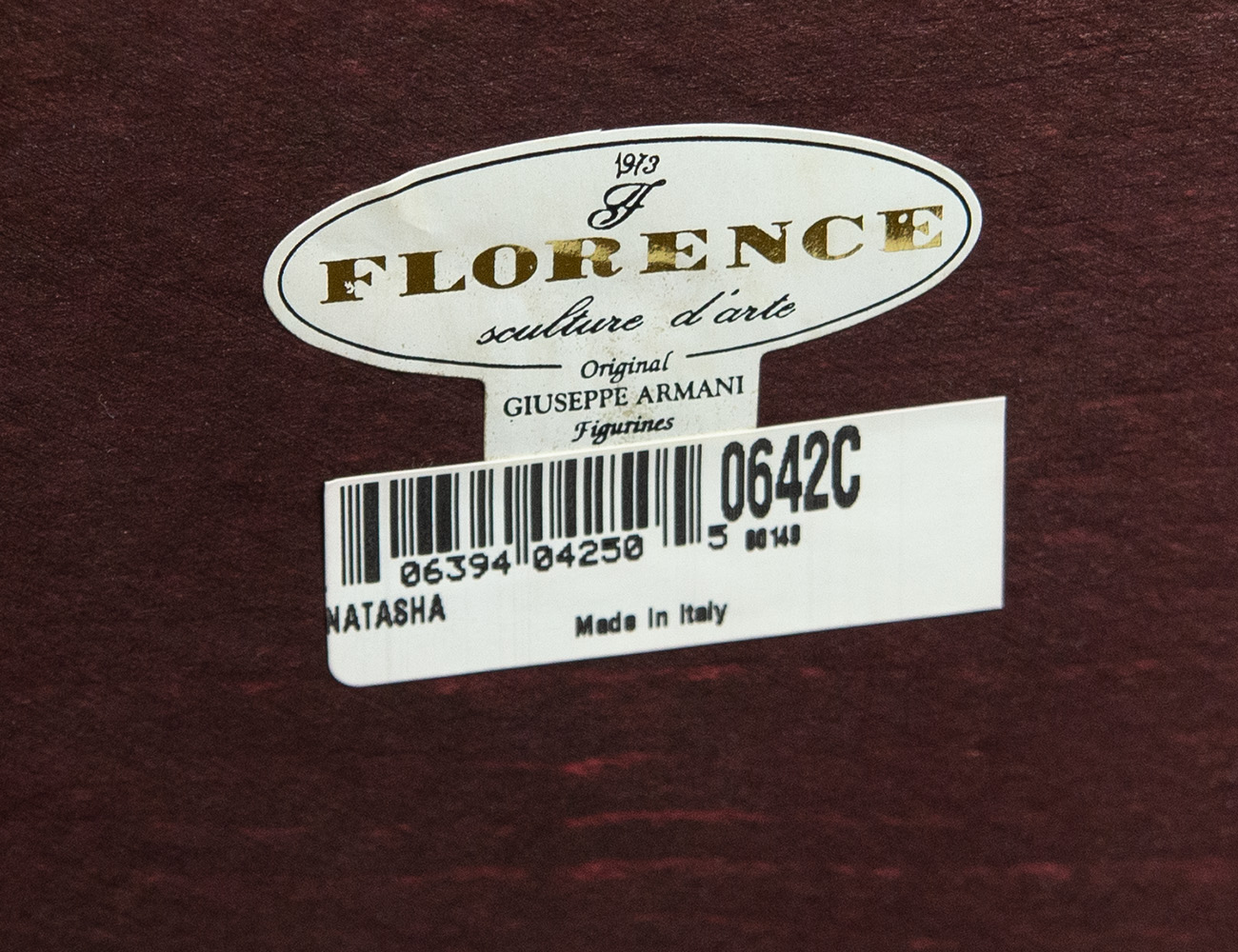 Статуэтка Девушка с гончей Capodimonte