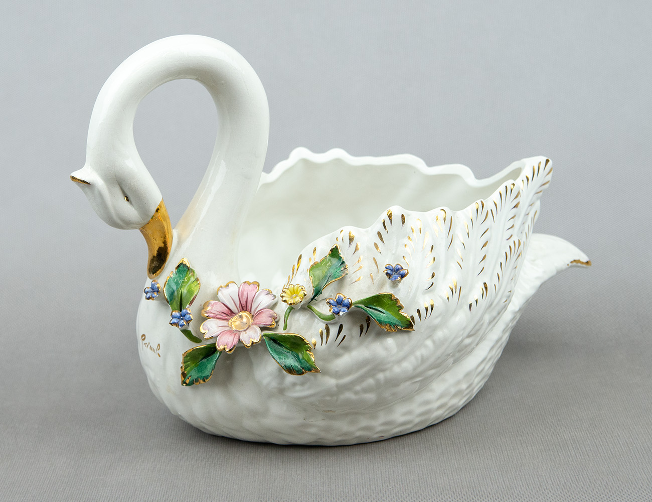 Фарфоровая ваза лебедь, Италия
