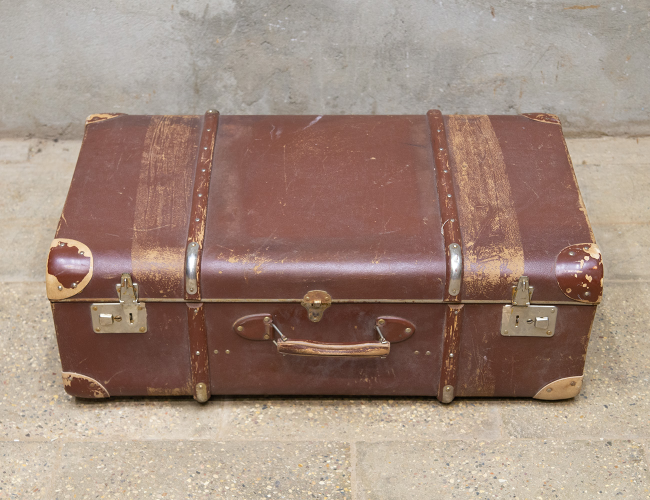 Старинный дорожный чемодан, ГДР