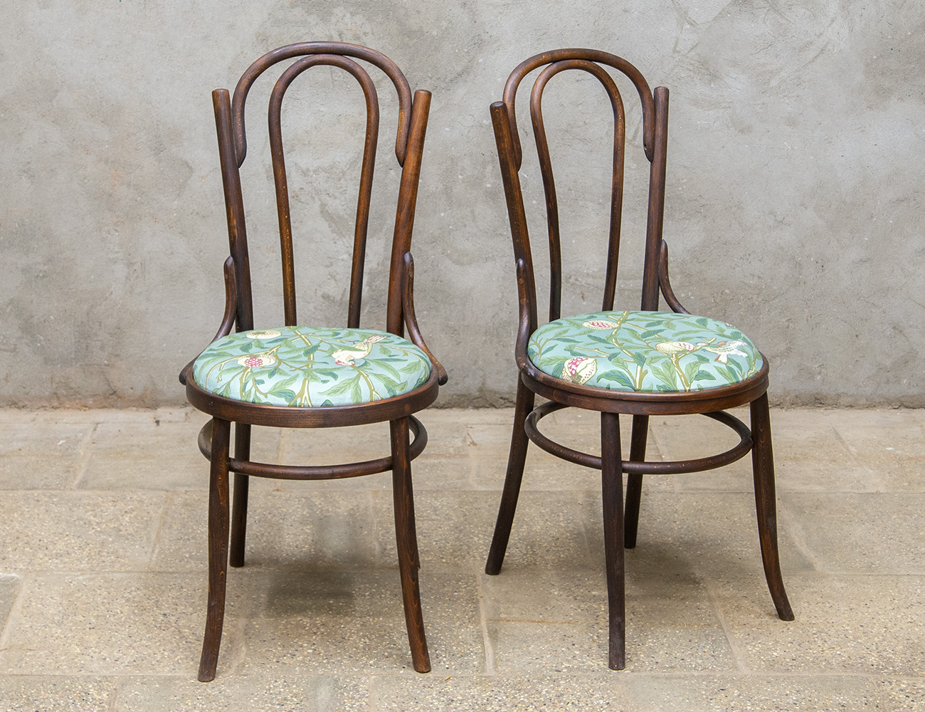 Старинные венские стулья №130 Войцеховъ