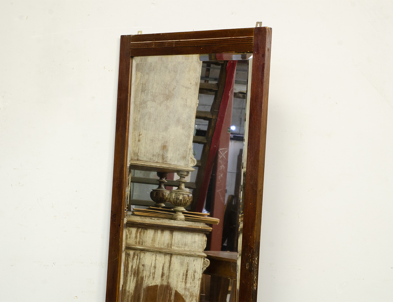 Старинное ростовое зеркало