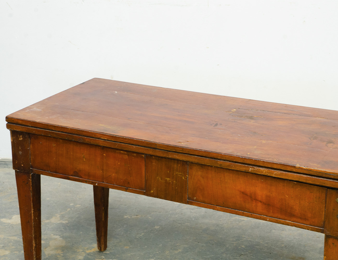 Антикварный ломберный стол красного дерева