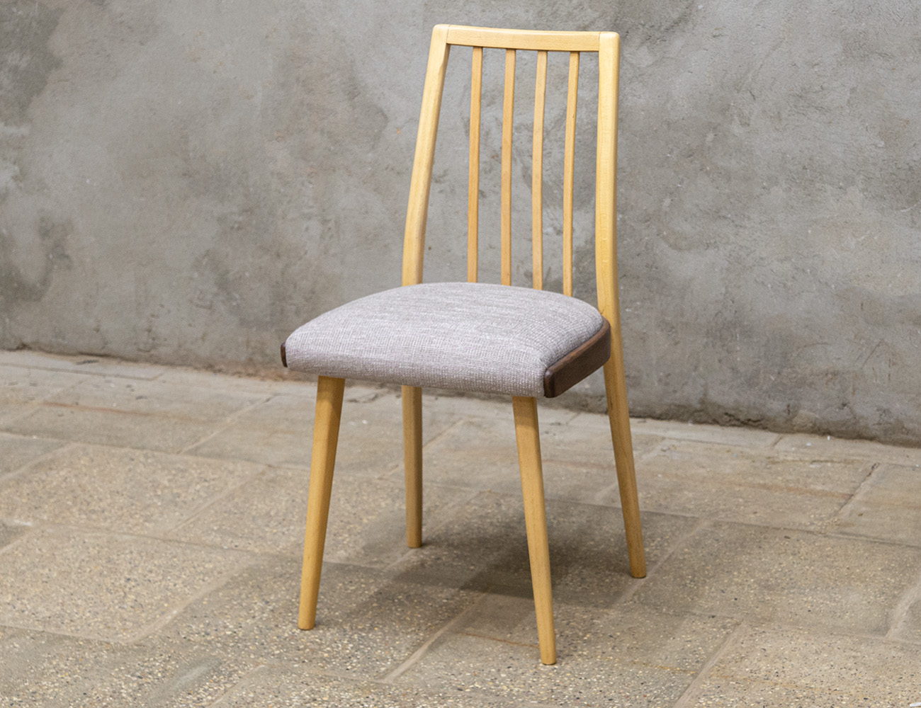 Винтажный стул (после реставрации)