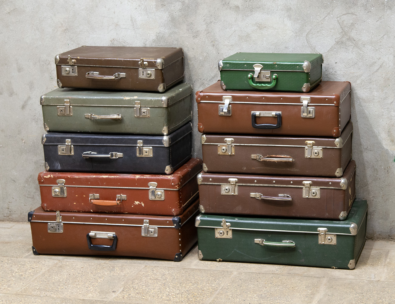 Старинные чемоданы
