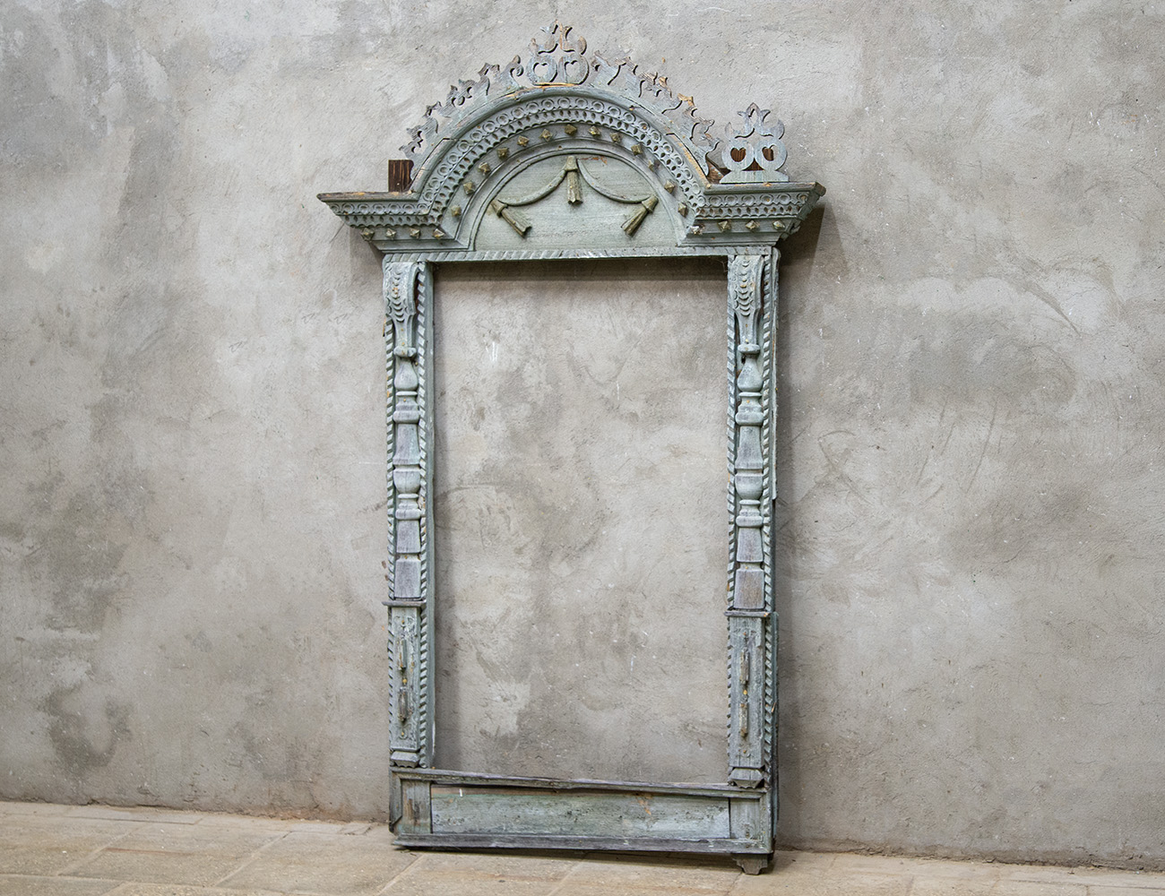 Старинный наличник