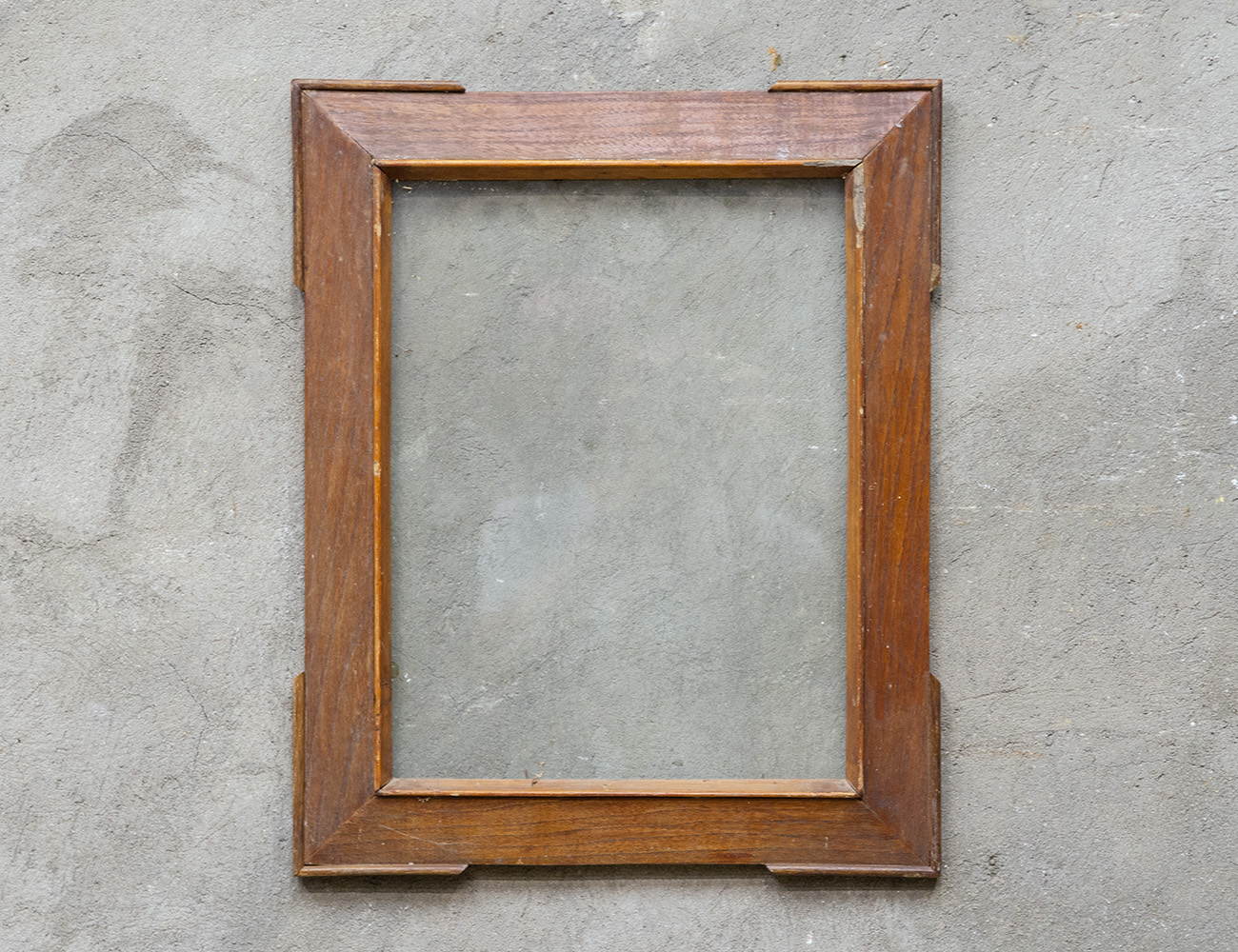 Старинная дубовая рамка для фото