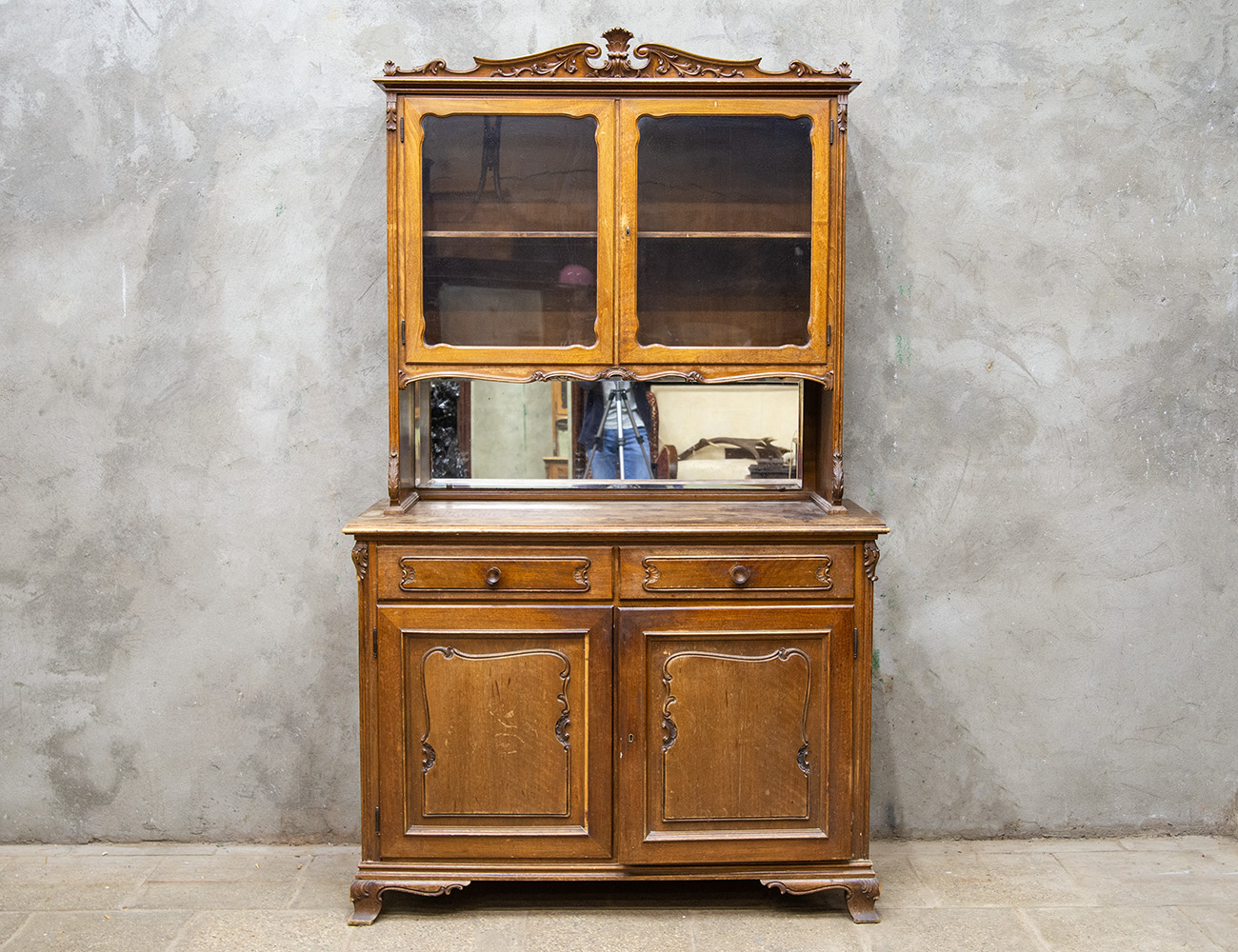 Старинный буфет, Будапешт